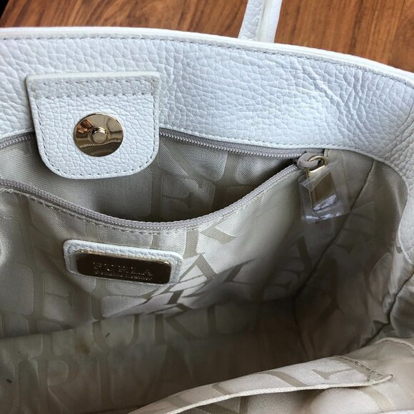 Furla White Leather Bag 🤍 - Picture 5 of 11